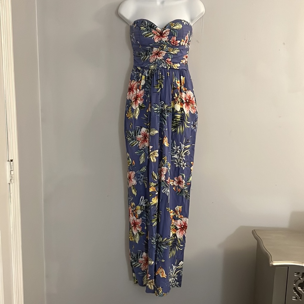 BAND OF GYPSIES strapless floral jumpsuit   NWT